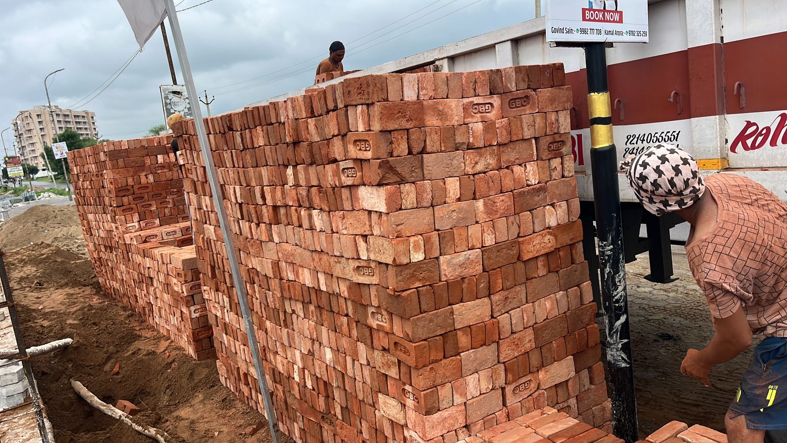 WhatsApp Image 2025-12-31 at 3.19.35 PM